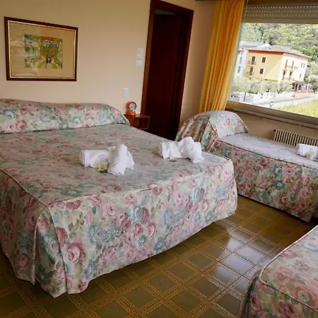 Hotel Diana Riva del Garda