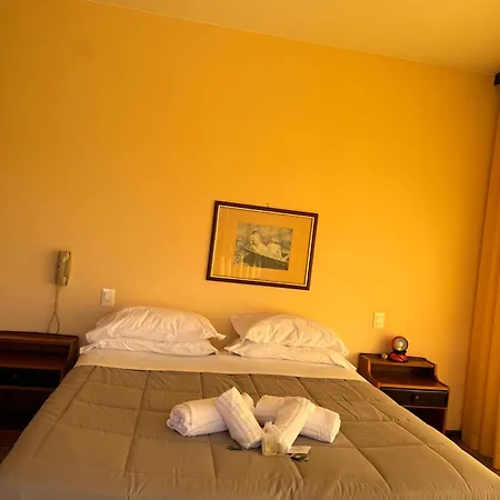 Hotel Diana 2*
